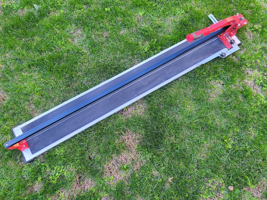 Машина за рязане на плочки