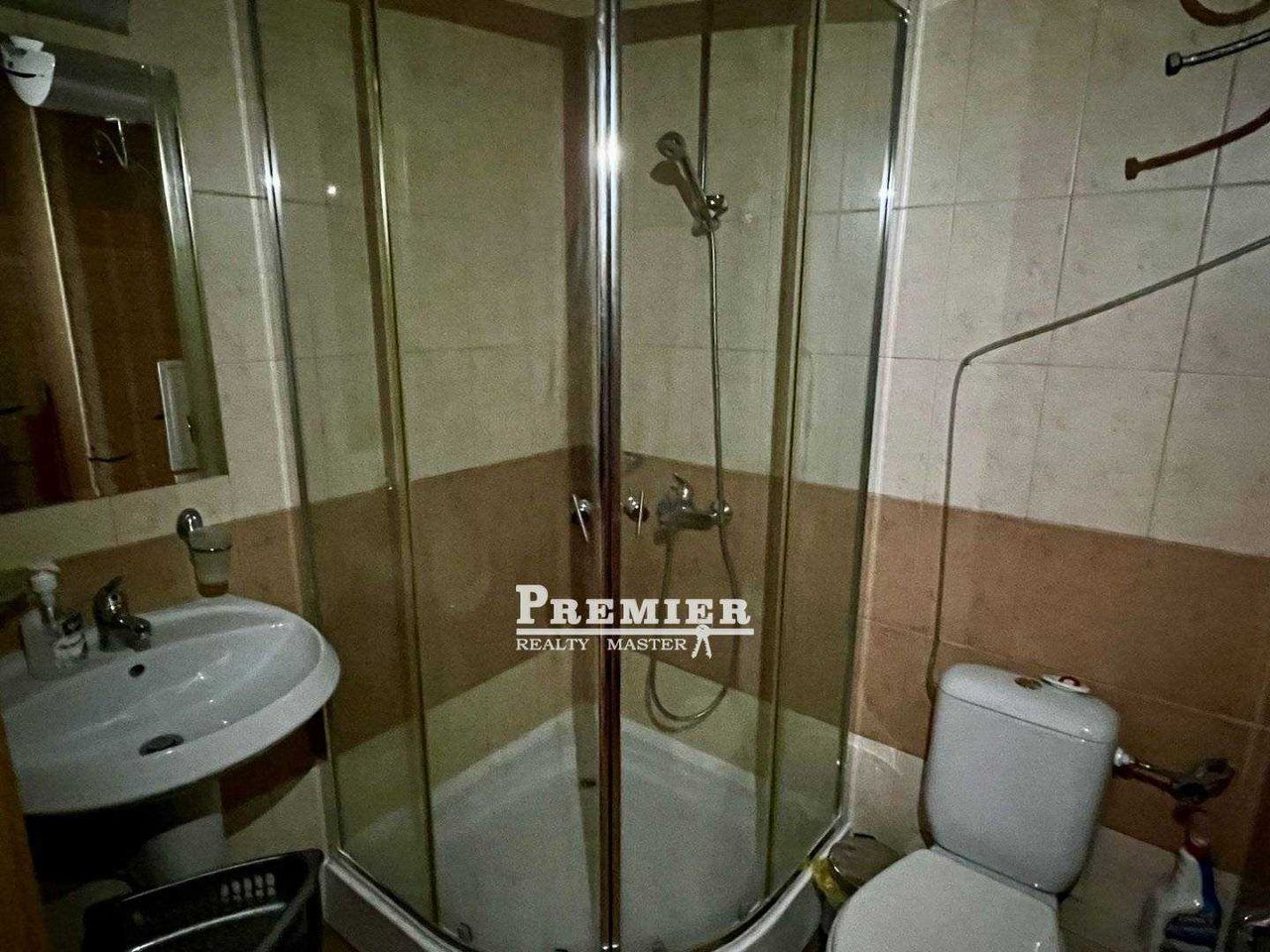 Продава се Двустаен апартамент в к.к. Слънчев бряг - 65 кв.м за 1154 €/кв.м - Снимка #11