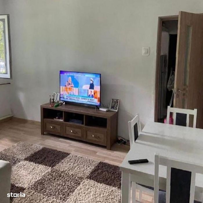 Apartament Craiovita 3camere cu centrala parter/4