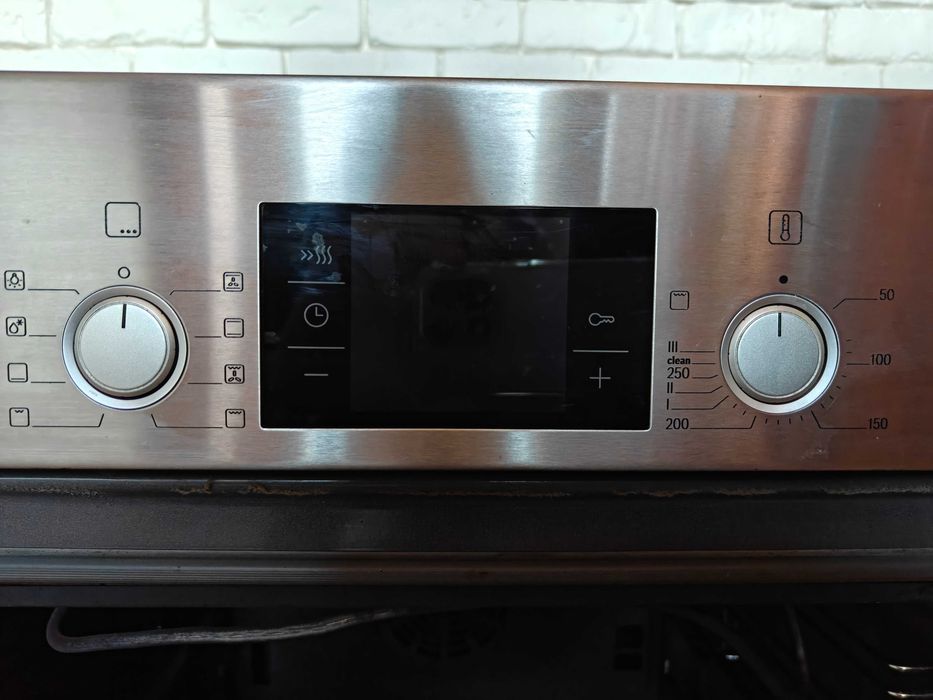 Фурна за вграждане Bosch