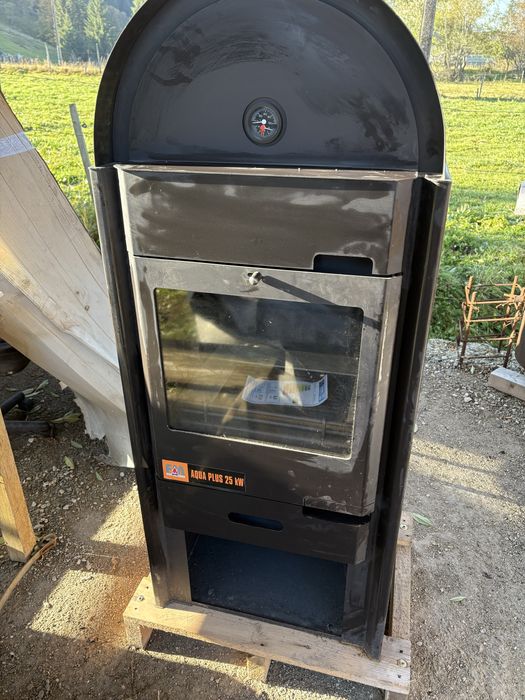 De vanzare Termosemineu 25 KW AQUA PLUS  NOU