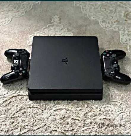 Продается Playstation 4 Классик 1TB с топовыми играми FC25