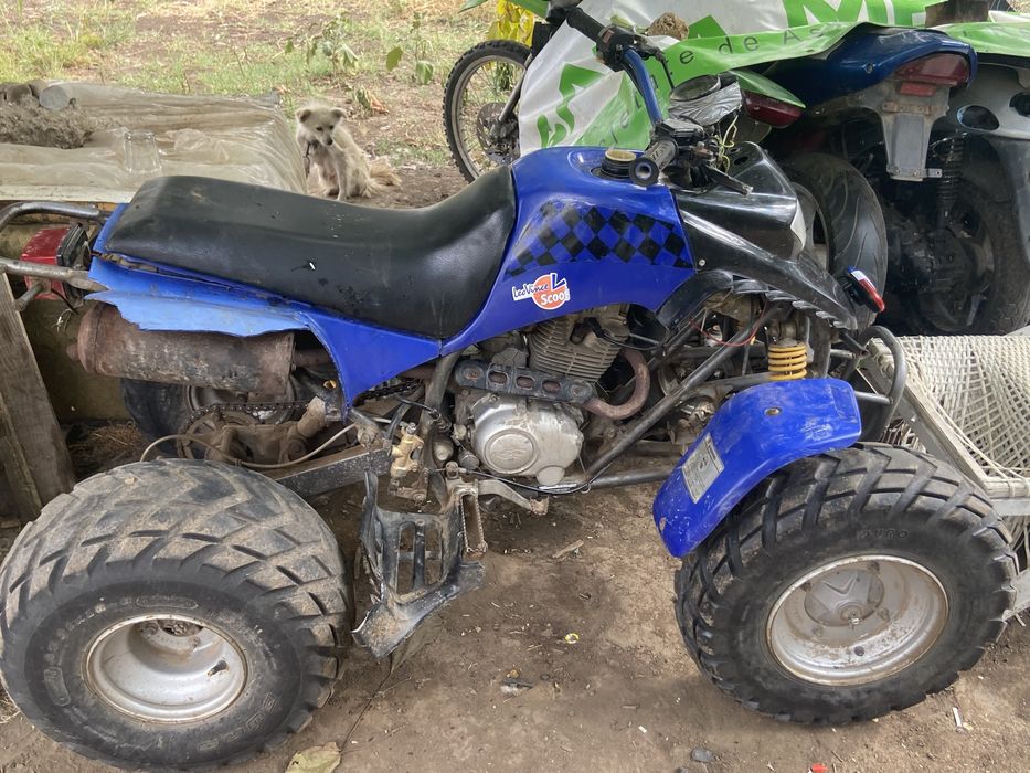 Vând ATV u bun În patru timpi