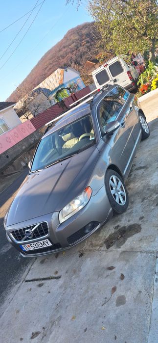 De vanzare Volvo V 70