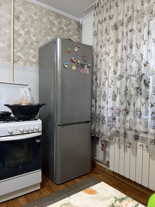 Продам холодильник рабочий