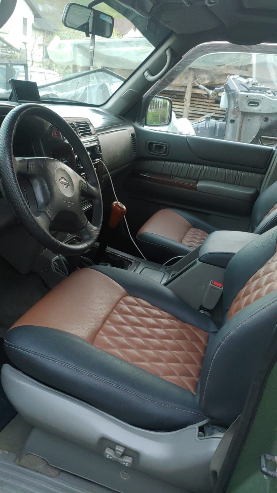 Nissan Patrol y61 gr vând sau schimb