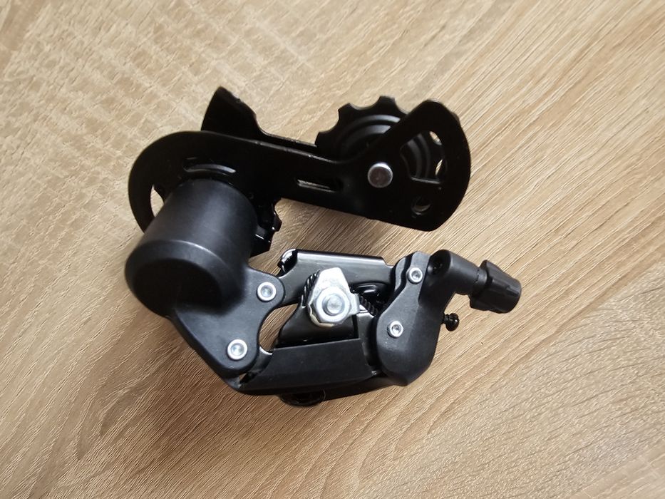 Schimbător spate 3-7 viteze B-TWIN