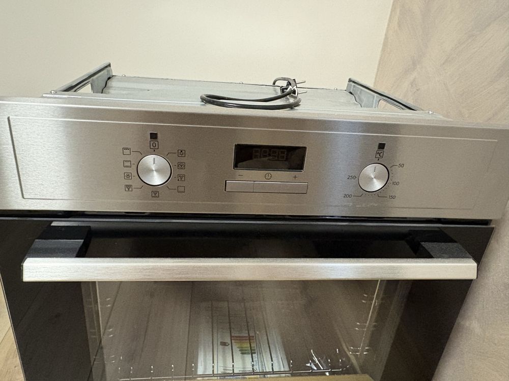 Фурна electrolux