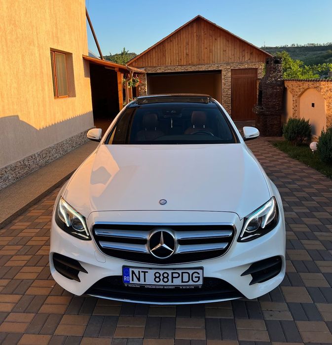 Mercedes-Benz E Mercedes E 220 Diesel