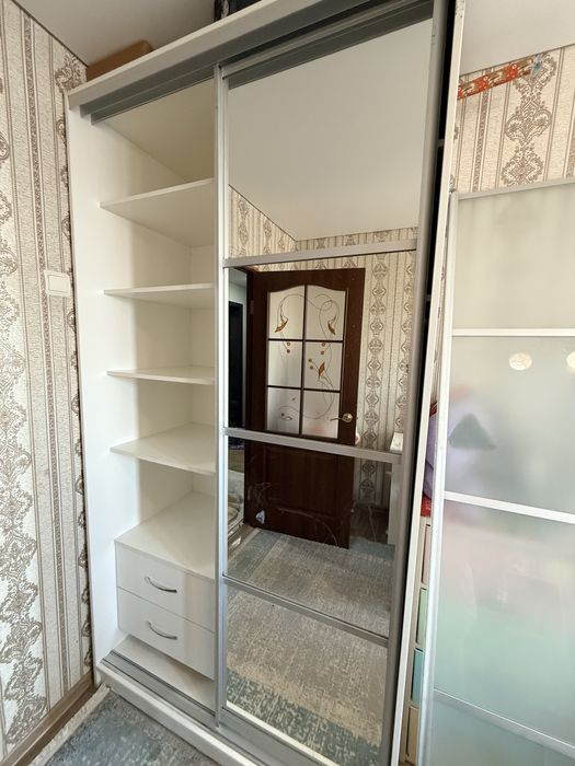 Продам шкаф купе