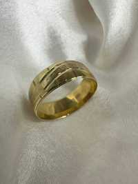 Кольцо золотое 585 пробы