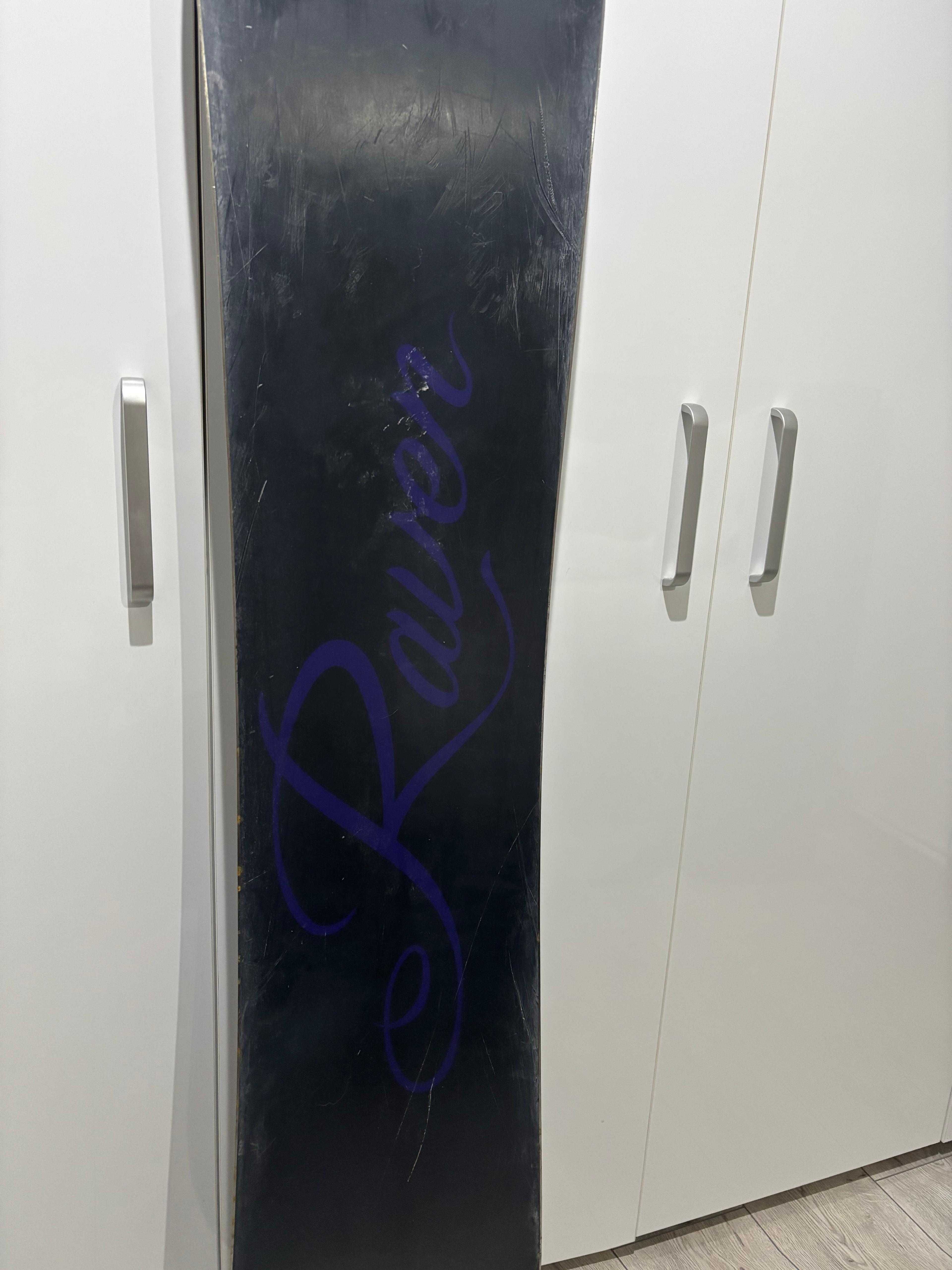 Placa snowboard Raven Mia Black 150 cm
