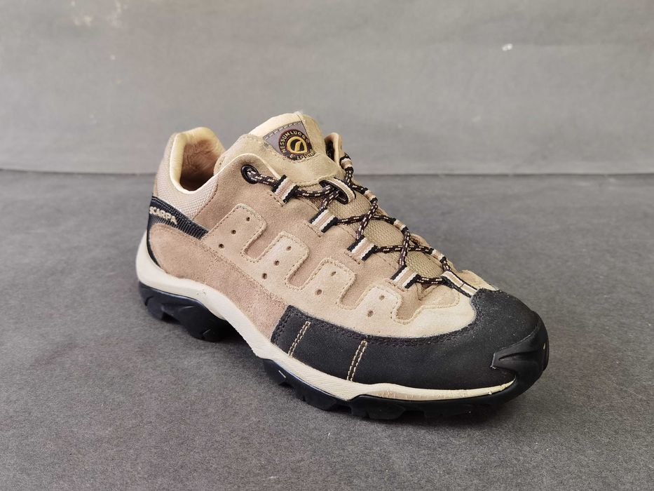 Bocanci piele  38 39 ghete munte copii SCARPA VIBRAM  ca Noi