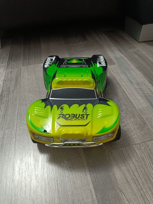 Joei 4x4       40+km/h     RC car