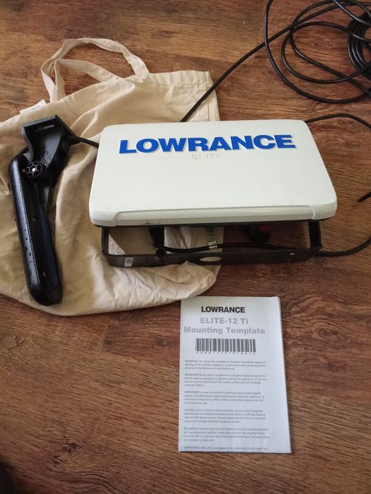 Сонар Lowrance Elit TI 12 инча пълен комплект отличен сонар