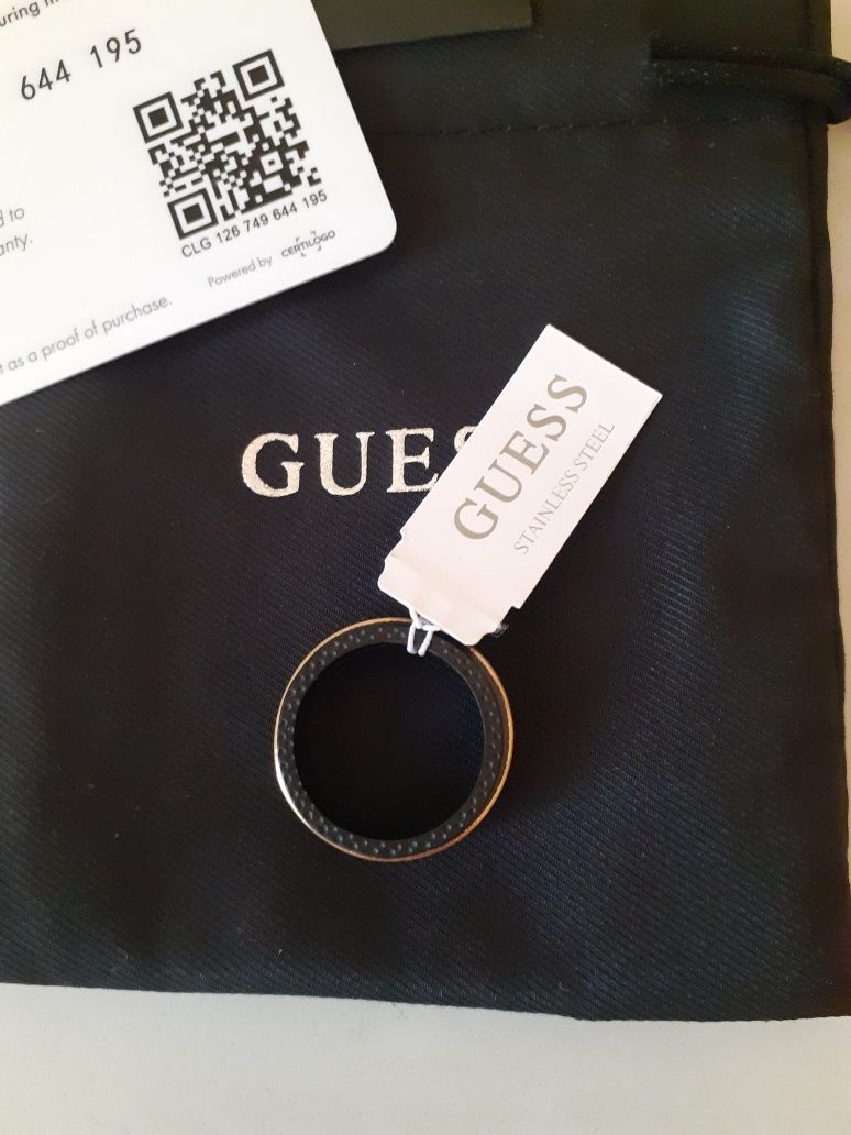 Универсален пръстен Guess