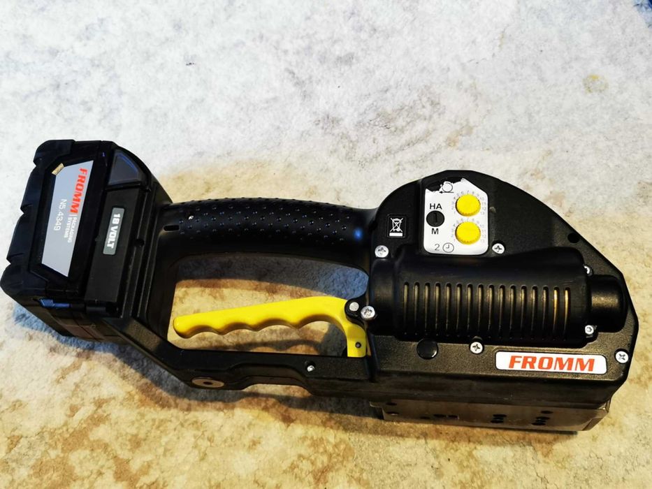 FROMM P329 aparat de legat cu banda PPR pe acumulator Milwaukee