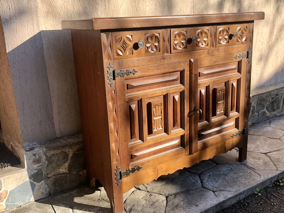 Comoda din lemn masiv cu sertare vintage retro servanta