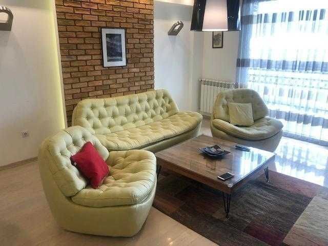 Дава се под наем Двустаен апартамент в Бургас, Център - 56 кв.м за 229.5 € - Снимка #6