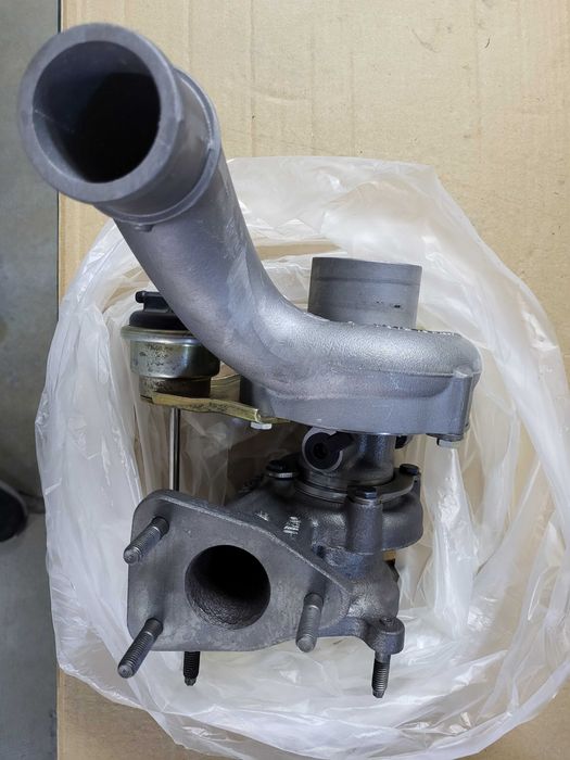 Vand Turbo nou , Renault Master 2.5 DCI , original OE RENAULT