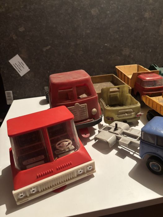 Лот от стари детски играчки за части