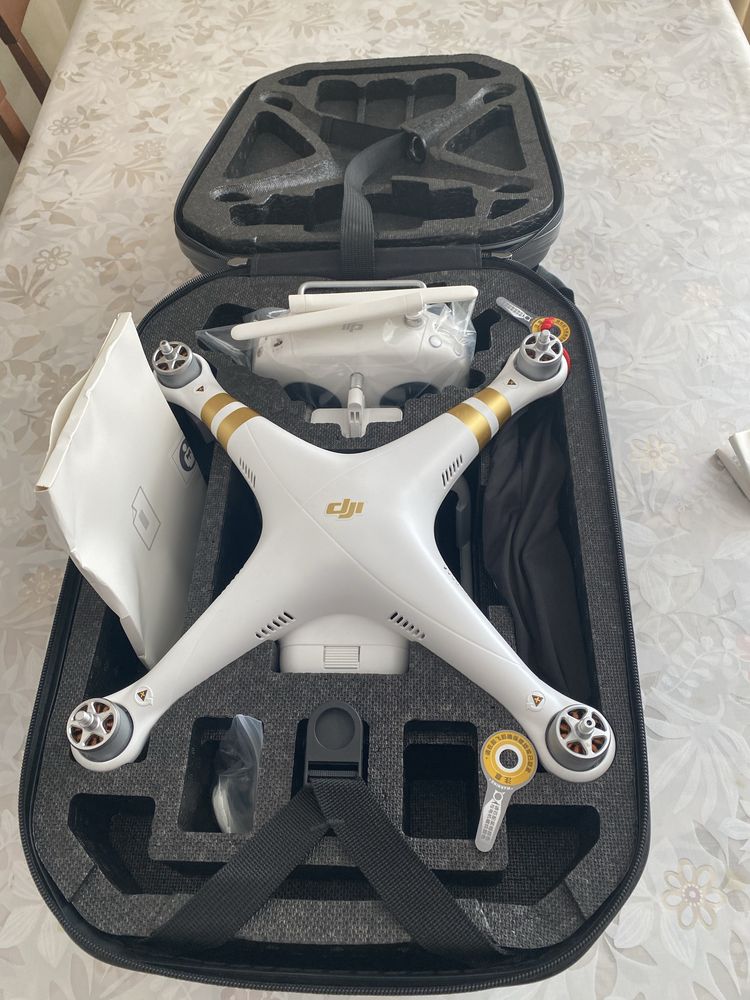 Квадрокоптер DJI