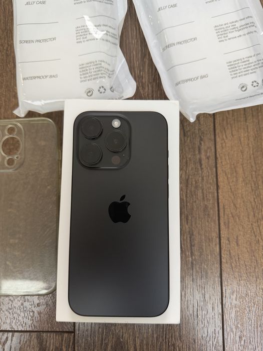 iPhone 15 Pro Black Titanium, 128 Gb