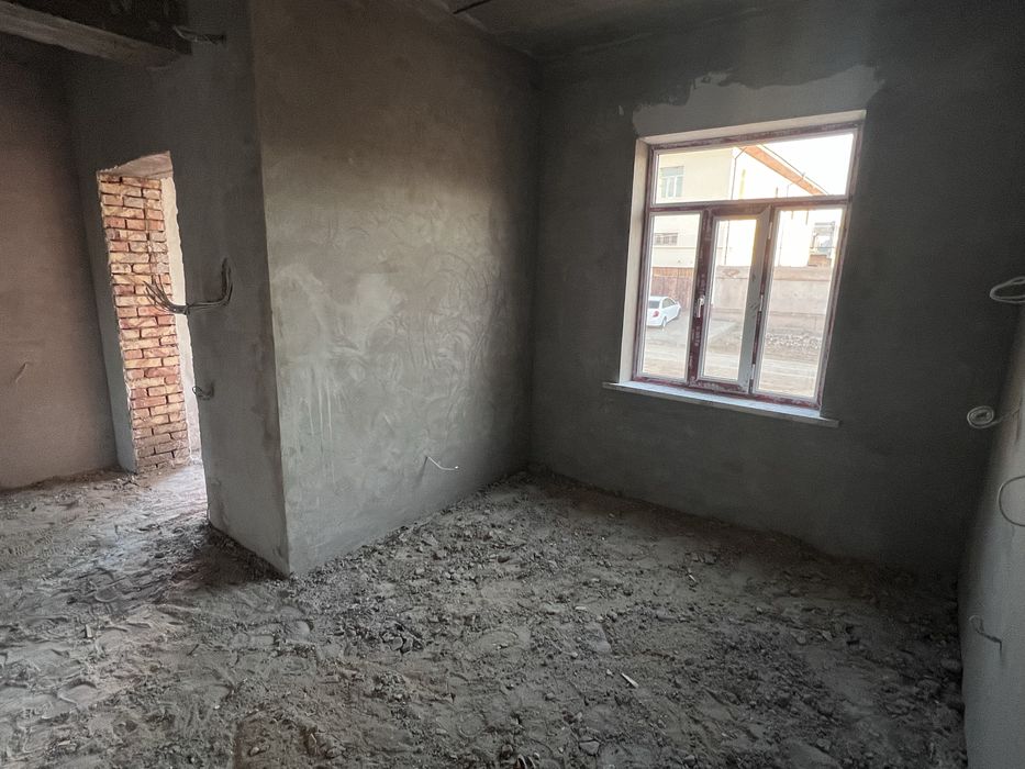 Хай тек фасонда салынган толык питпеген 2-этажлы жай сатылады