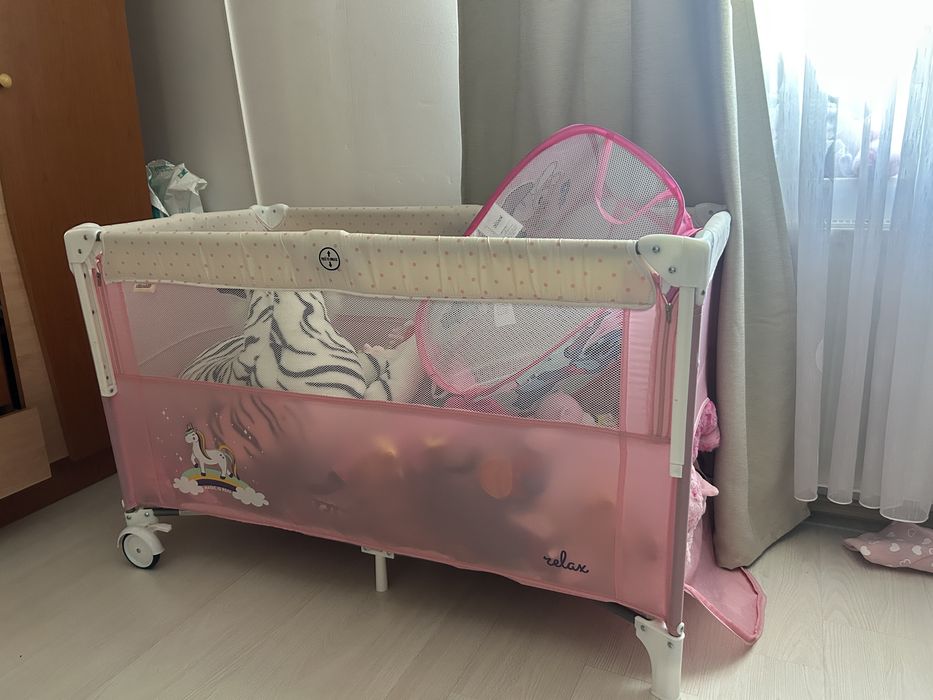 Patut pliabil cu o laterala culisanta