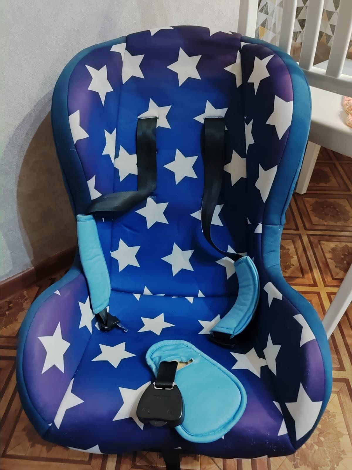 Детское автокресло, 1-4 лет, два положения