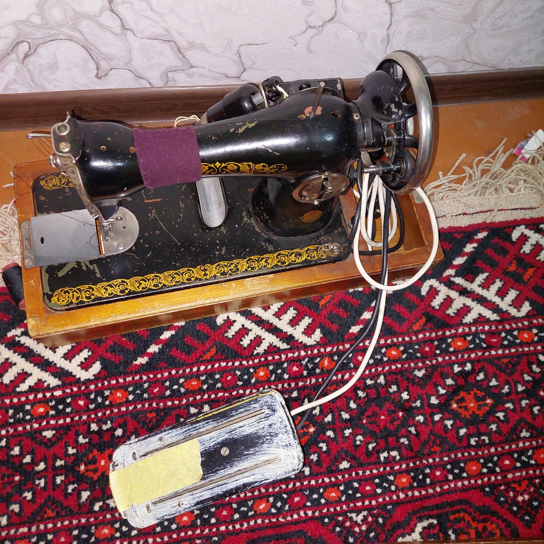 Тикув машинами токда ишлайди янги ишлашига гап йук