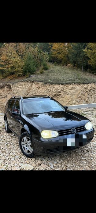 Golf 4/4×4 negru