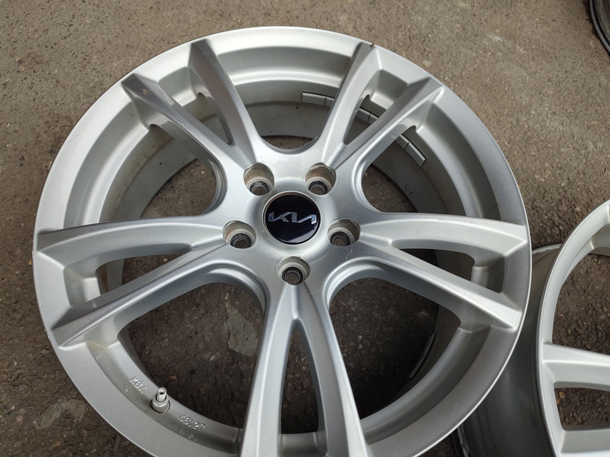 18" оригинални алуминиеви джанти за Kia Sportage/Hyundai/Mazda.