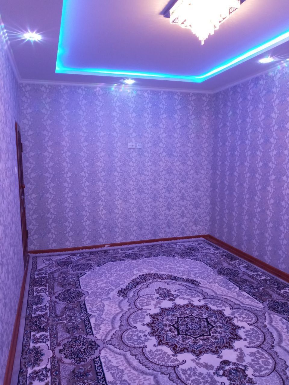 Tezda 3 xonali uy sotiladi
