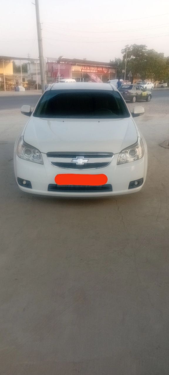 Машина Chevrolet Epica