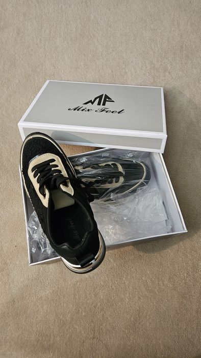 Дамски маратонки