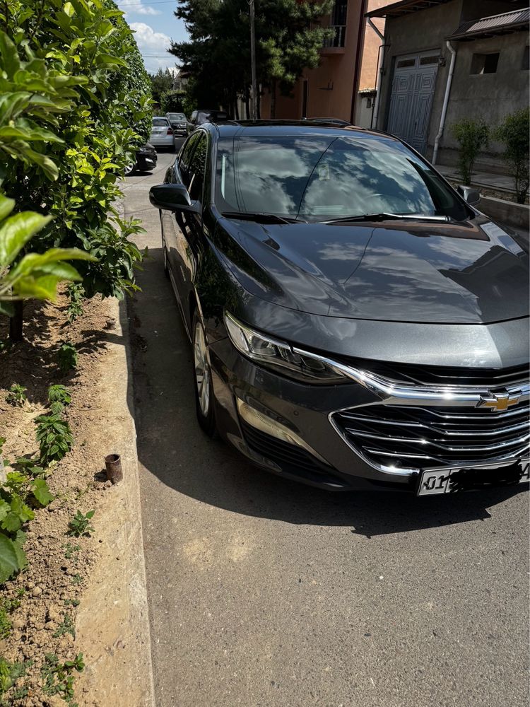 Продам  ,  своя Malibu 2 / 2018г Premier