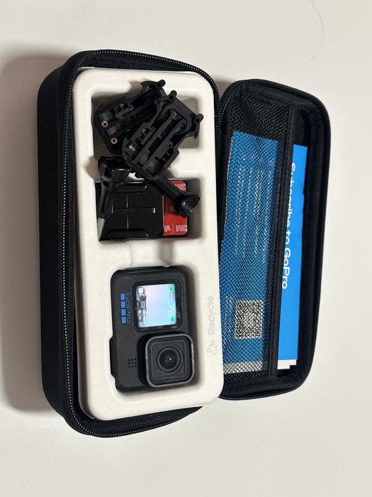 GoPro Hero 10 + card sd 256 extreme SunDisk