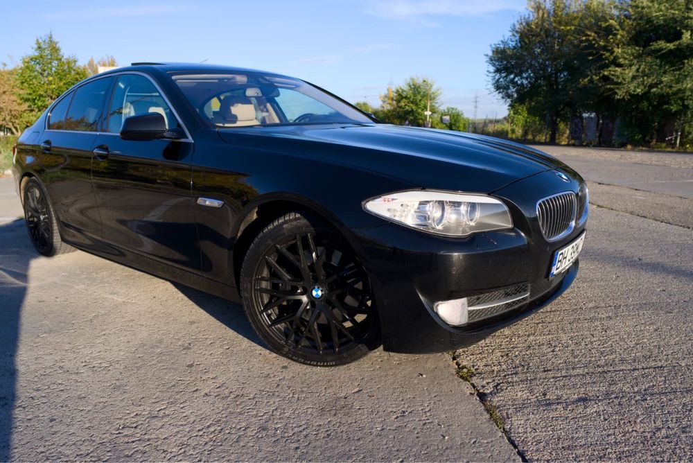 BMW Seria 5 530d – 2013