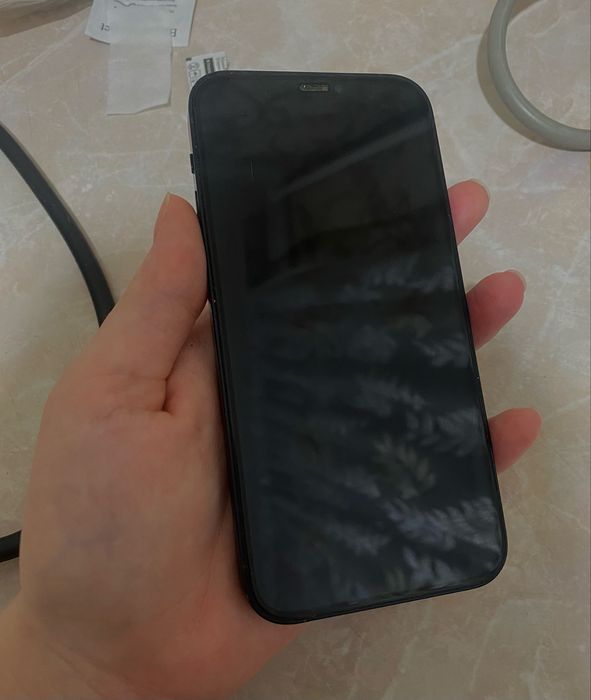 Продам iPhone 12 128Gb