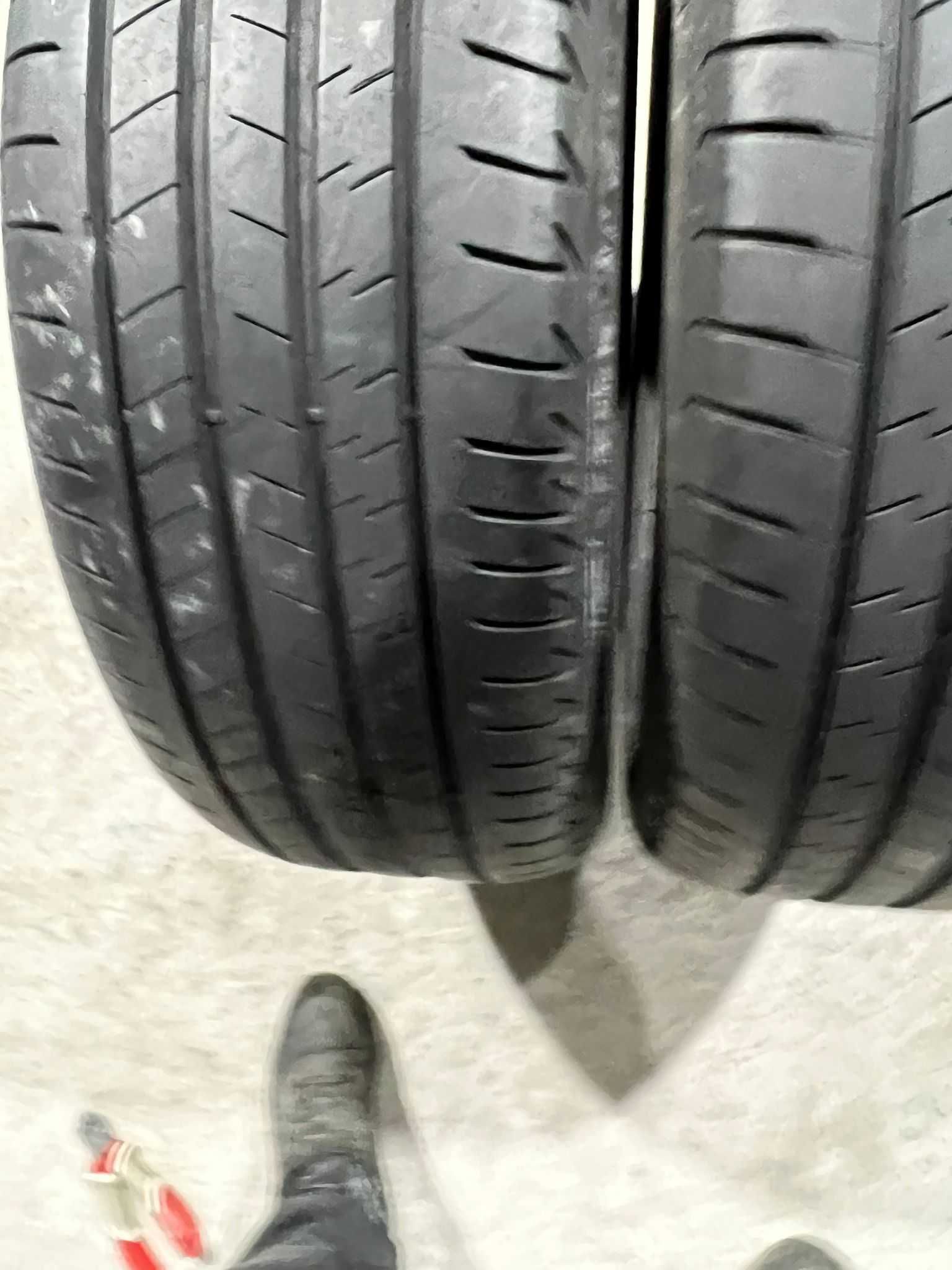 Anvelope Vara 245/50/19 Bridgestone