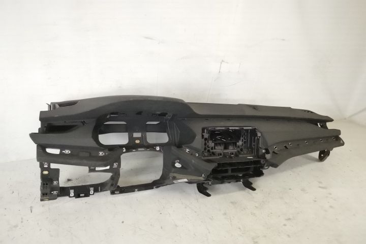 Оригинален Таблан с Изхвръкнал Airbag Шкода / Skoda Oktavia 4 Оригинал