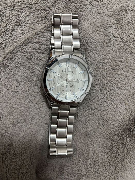 Оригинален мъжки часовник на известния бранд SHIVAS