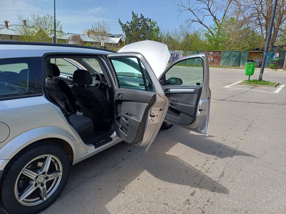 Opel Astra H 1.7 Dth
