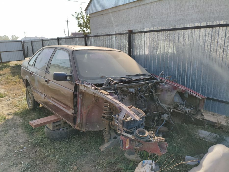 Пассат В3 седан .