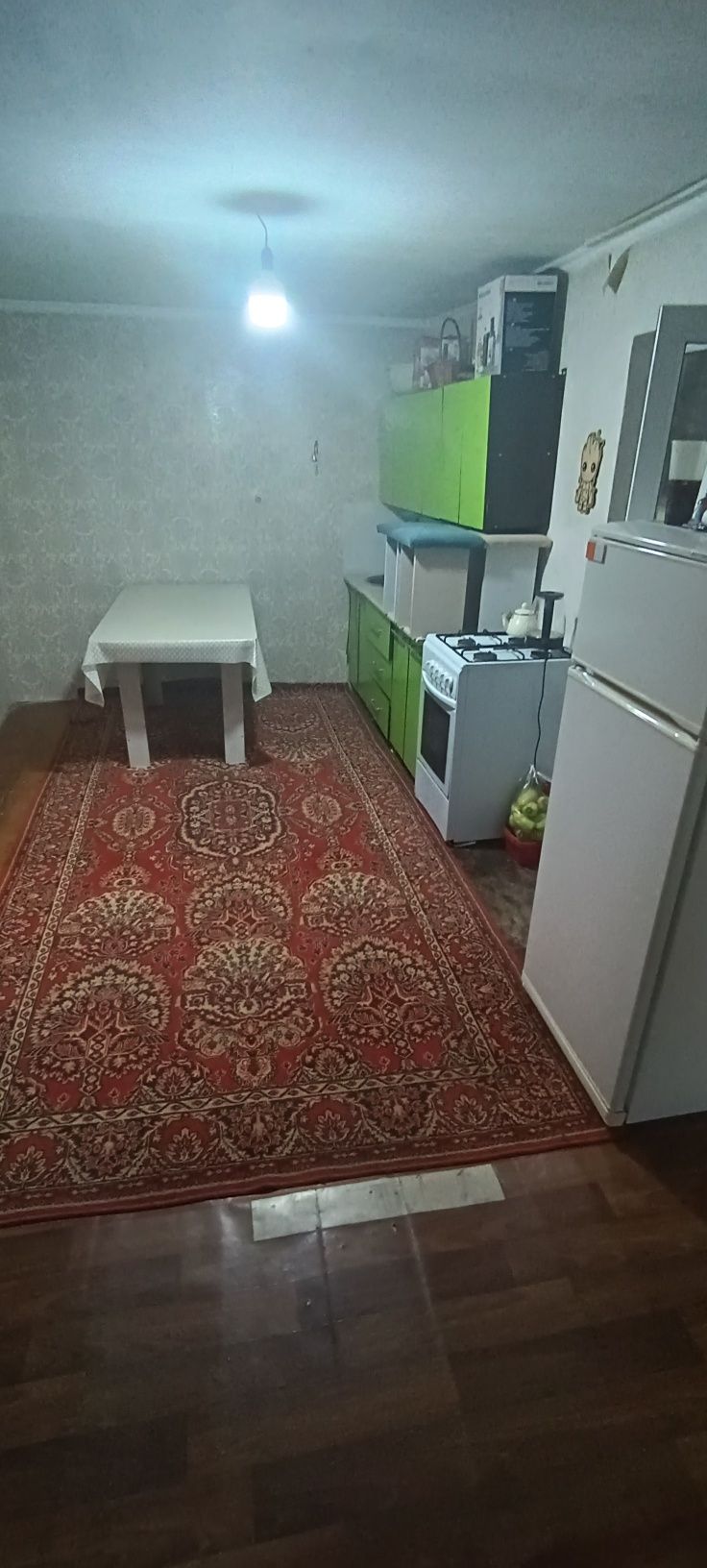 Дом в центре Есика