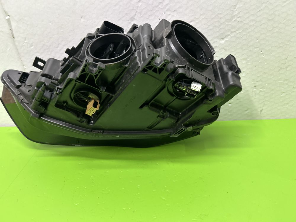 Far faruri Audi A4 B8 facelift bi xenon adaptiv 2012-2015 dreapta 8k0