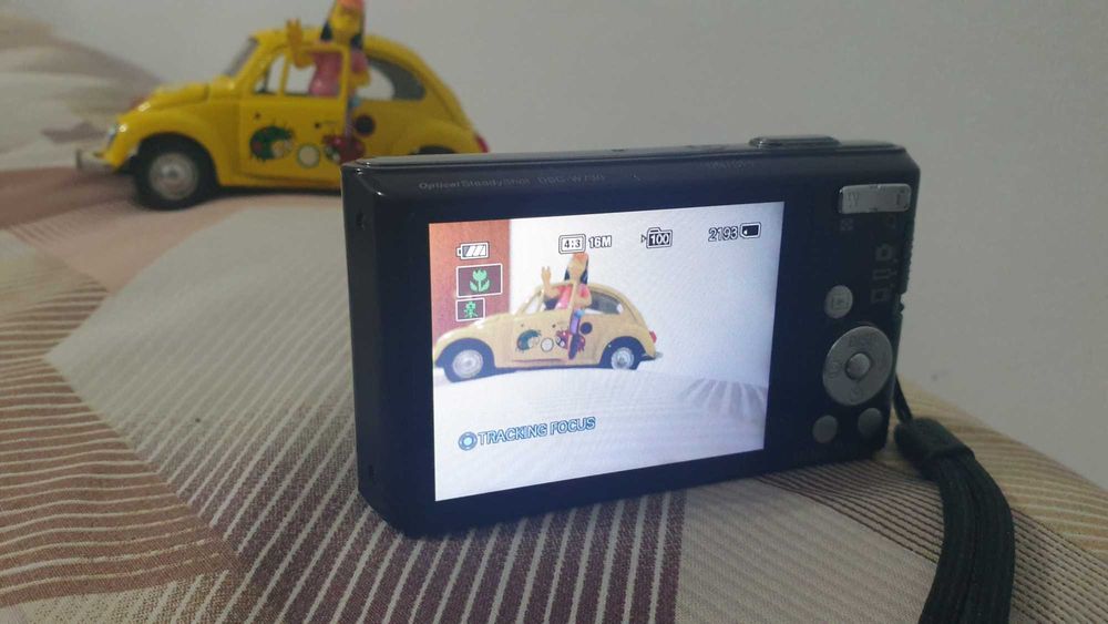 Sony Cyber-shot DSC-W730 16.1 МРх