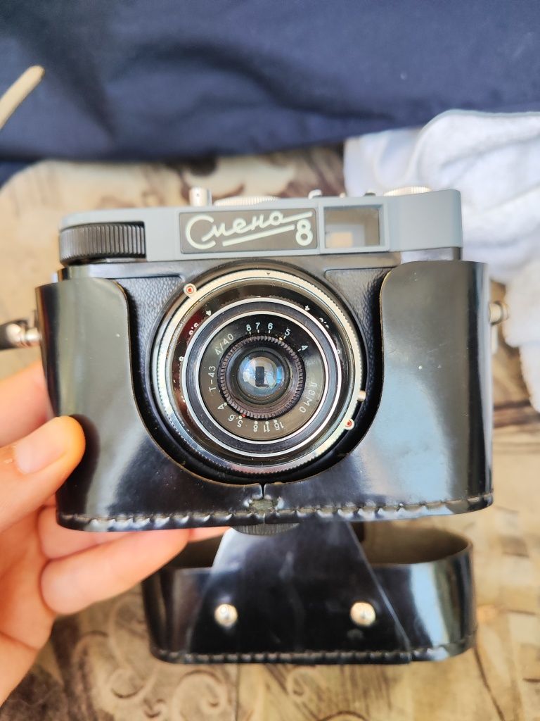 Ретро фотоапарат Смена 8