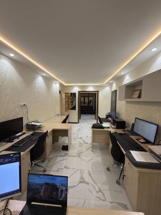 Юнус Раджаби Интерпол | 82кв - нежилое помещение Аренда